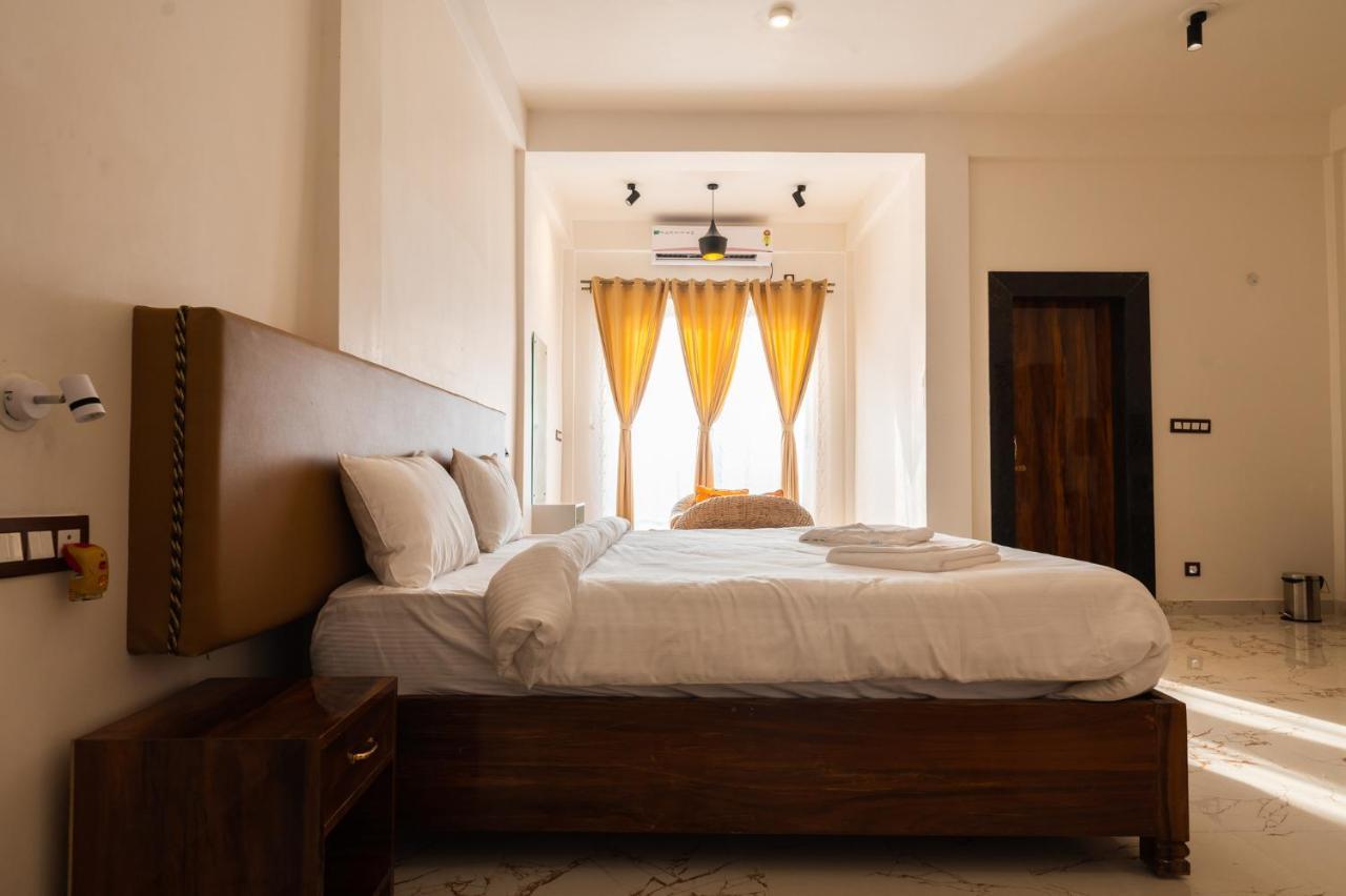 The Kaziranga Address Hotel Eksteriør billede