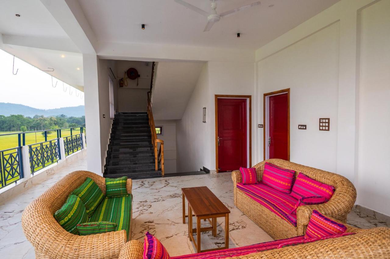 The Kaziranga Address Hotel Eksteriør billede